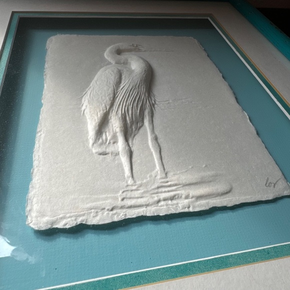 Framed Caste Paper Sculpture Great Blue Heron Signed - Picture 4 of 13
